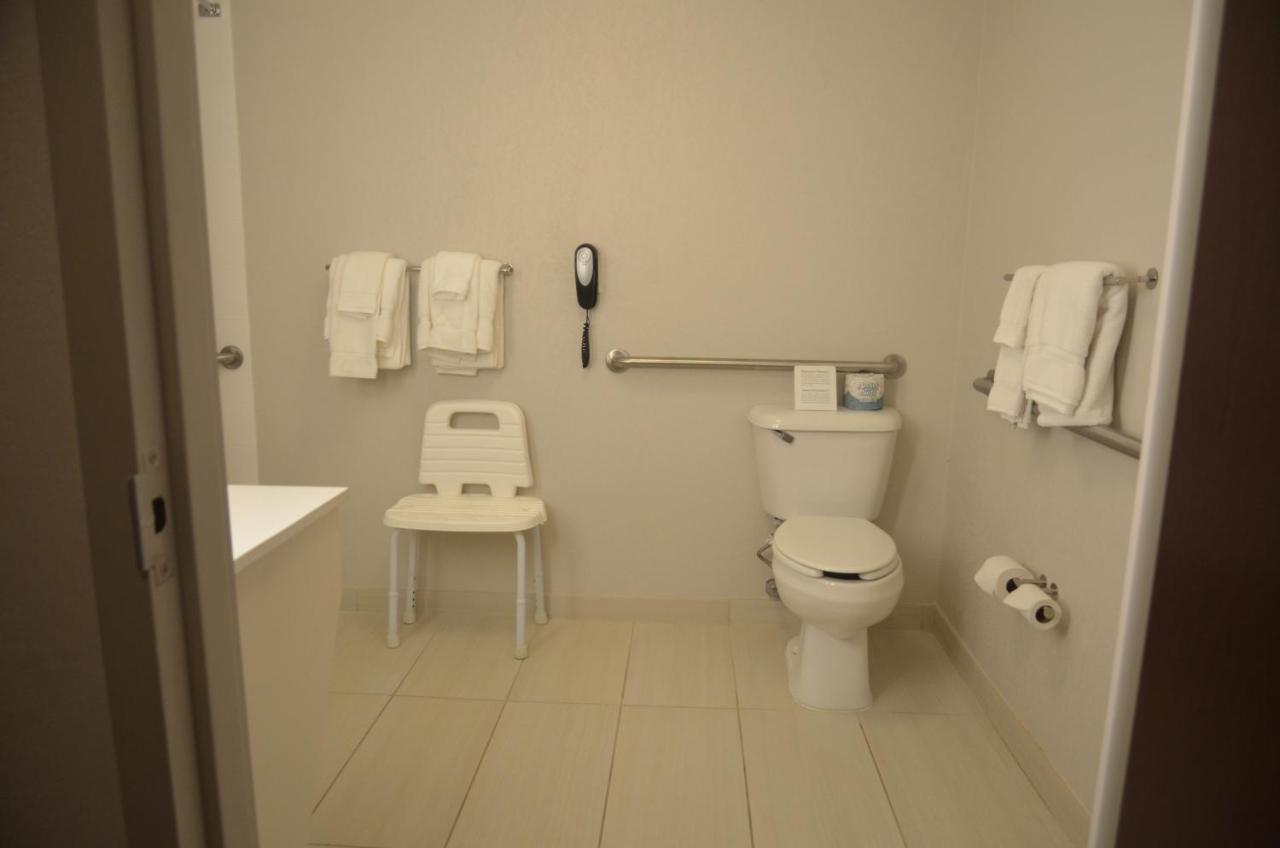 Holiday Inn Express Hotel & Suites Rochester By Ihg Eksteriør billede